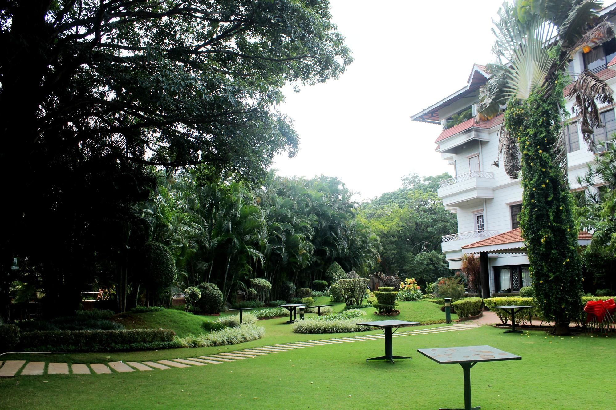 Royal Inn Mysore Esterno foto